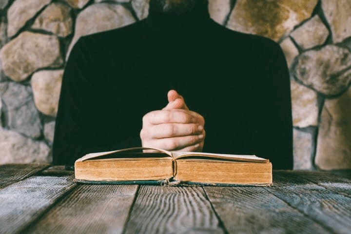 Education Cults - Manipulative Groups
